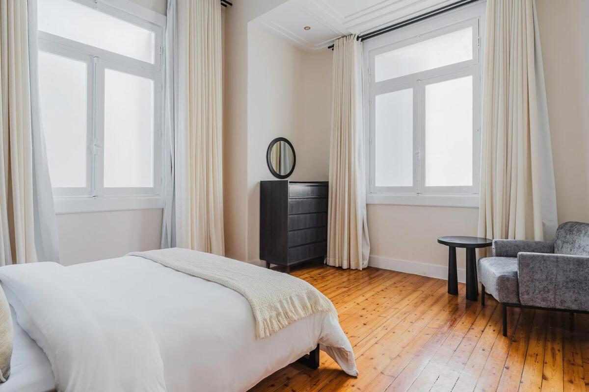 Apartment Downtown Tahrir - Spacious 2bd With View *